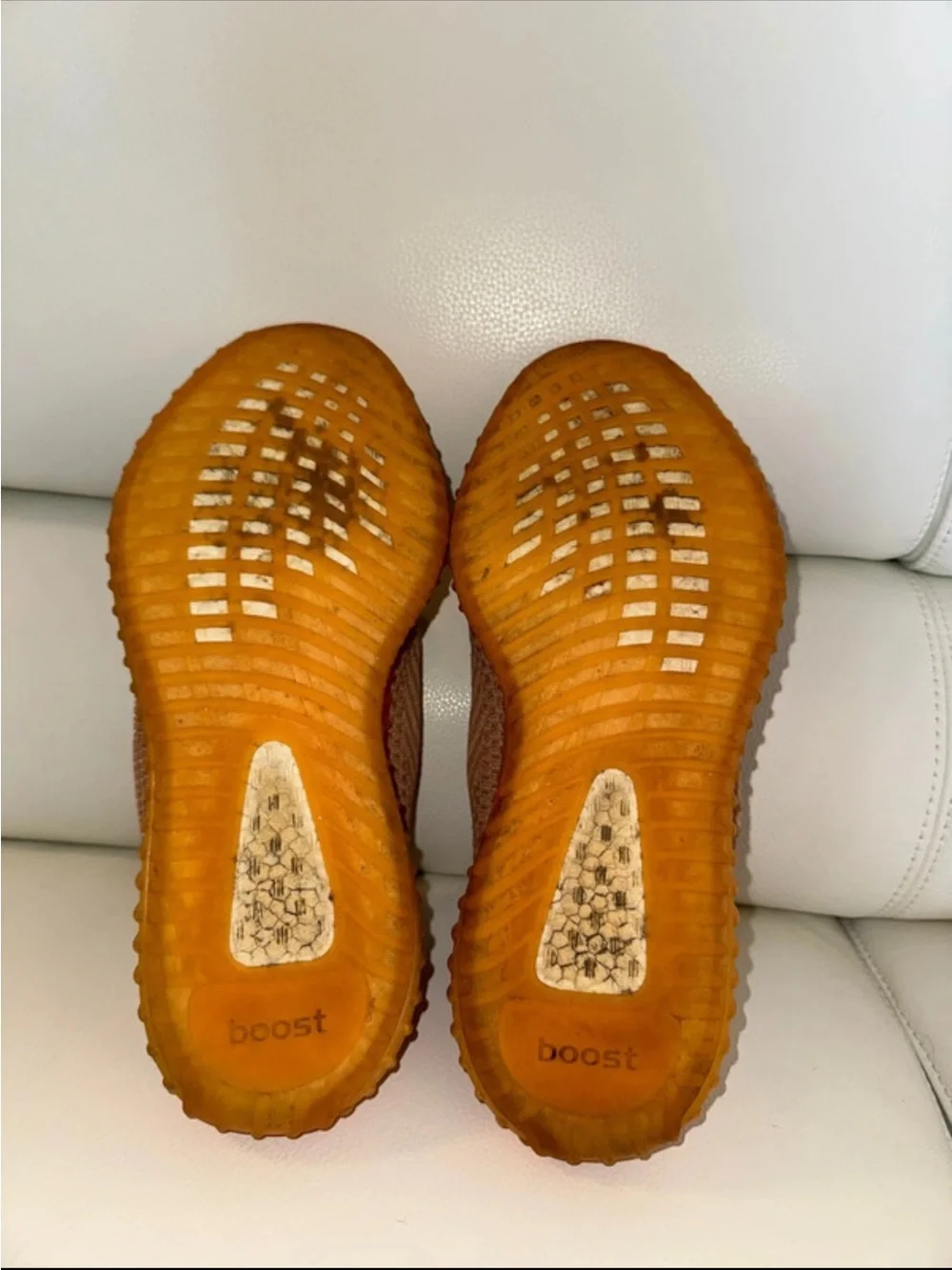 YEEZY BOOST 350 V2 KNIT SNEAKERS